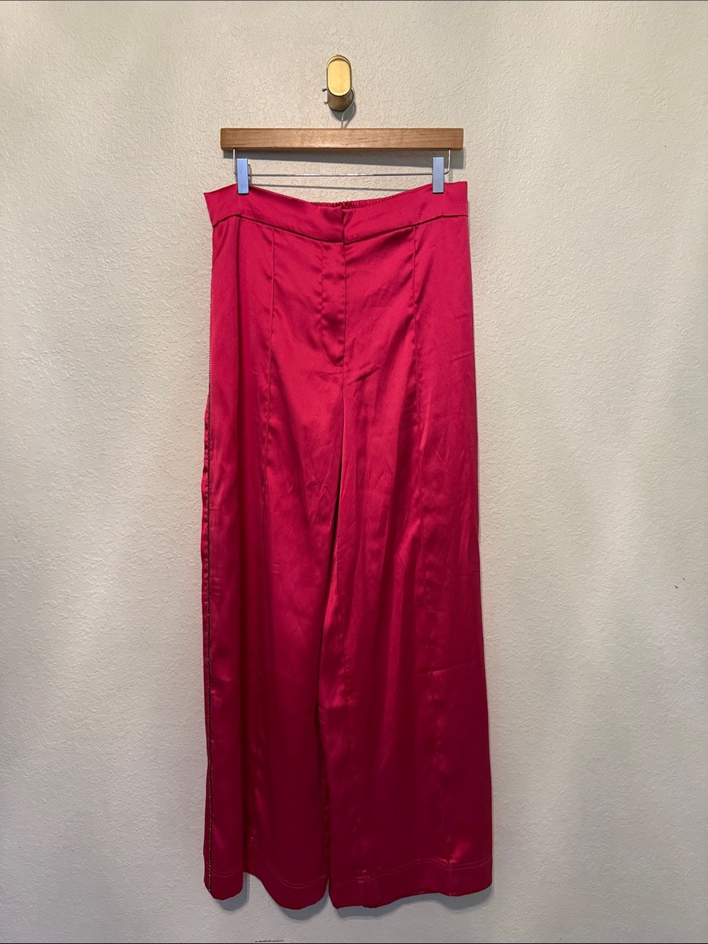 NWT new House Of Harlow 1960 Satin Wide Leg Pants Medium High Rise pink